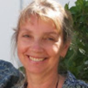 Meet your Posher, Vallie